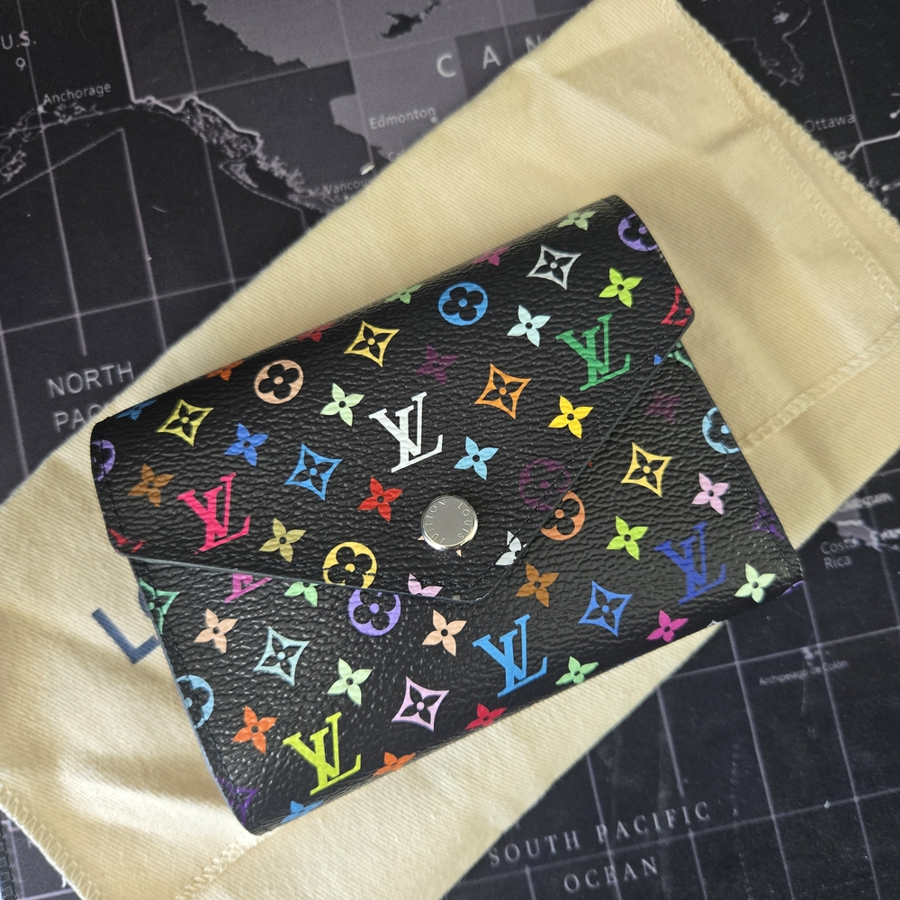 Louis Vuitton× TM Multicolor Victorine Wallet (2025)
